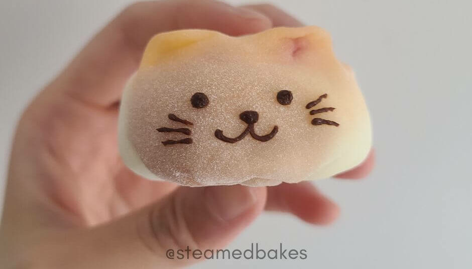 Strawberry Mochi – Calico Cat Edition